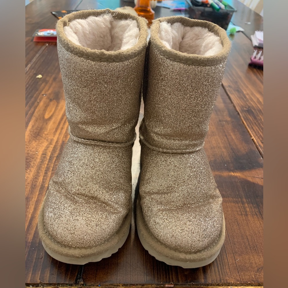Toddler Girls Size 11 Gold Glitter Uggs